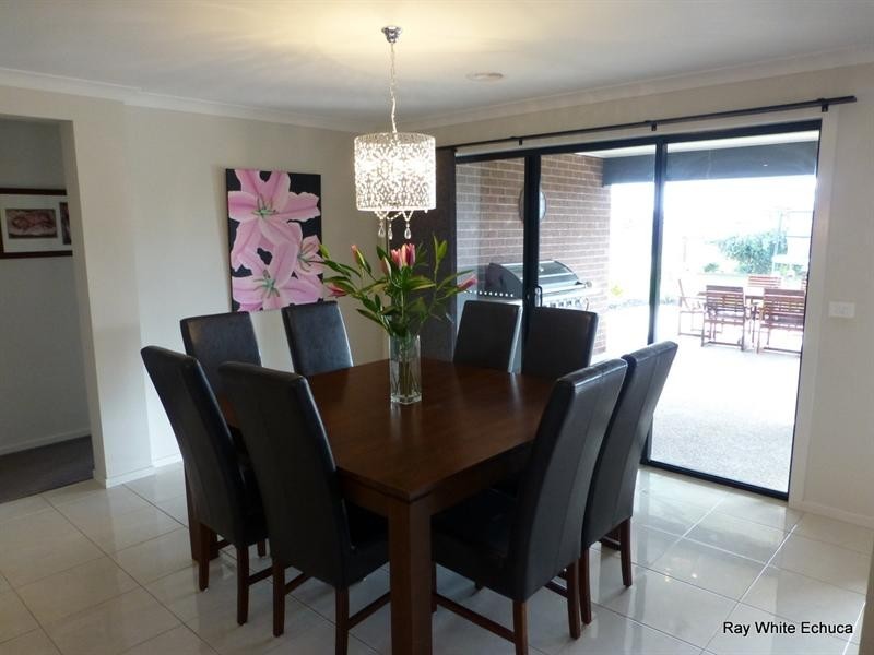 25 McLachlan Road, Echuca VIC 3564