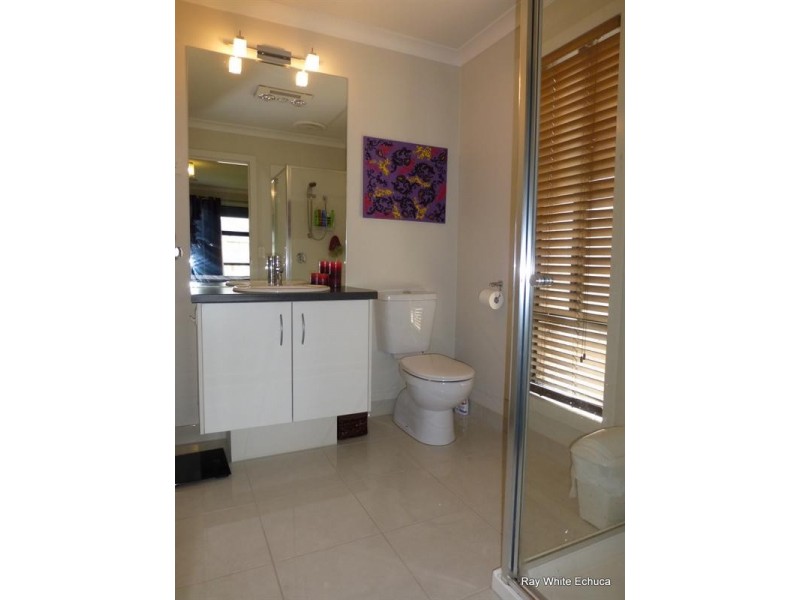 25 McLachlan Road, Echuca VIC 3564