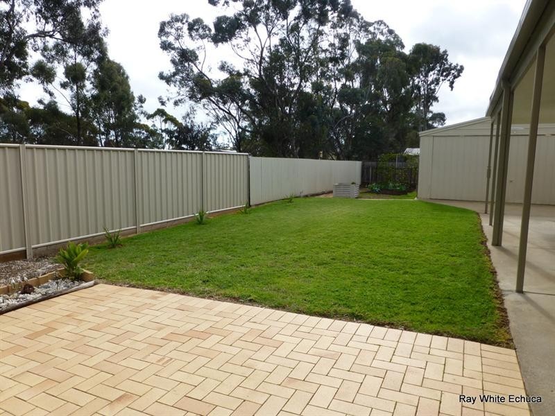 69 Francis Street, Moama NSW 2731