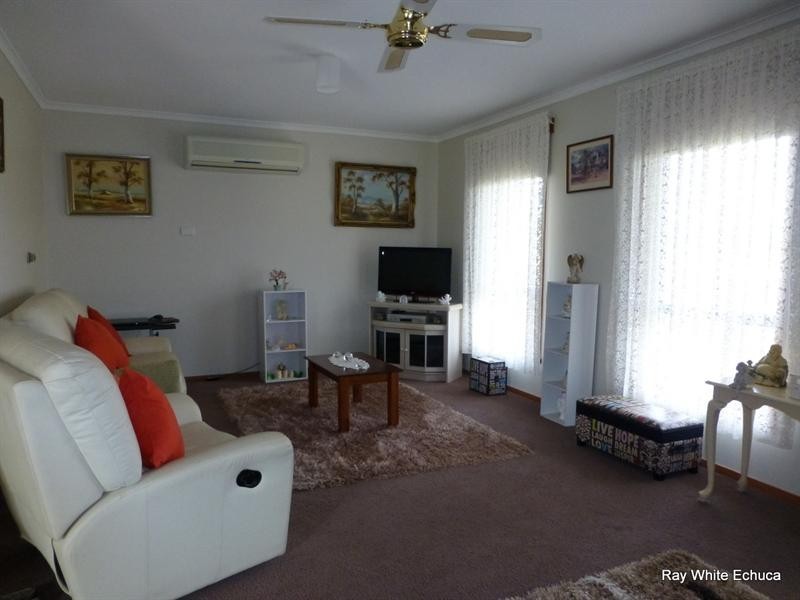 69 Francis Street, Moama NSW 2731