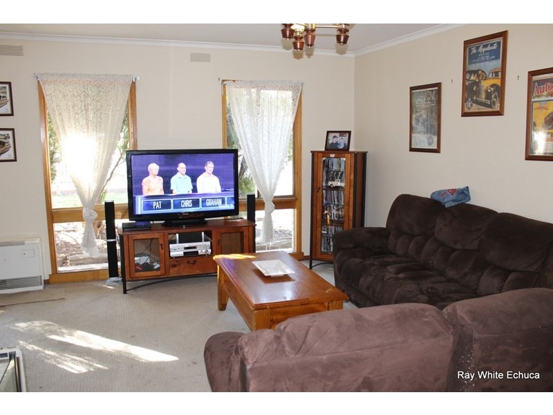 341 Ogilvie Avenue, Echuca VIC 3564