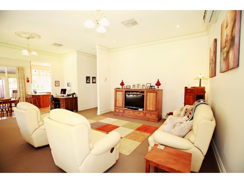55 Hare Street, Echuca VIC 3564