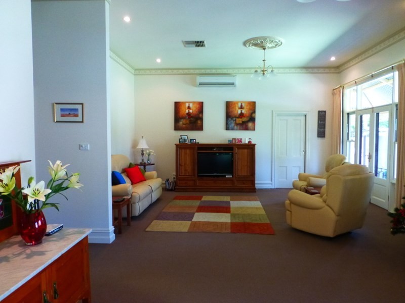 55 Hare Street, Echuca VIC 3564