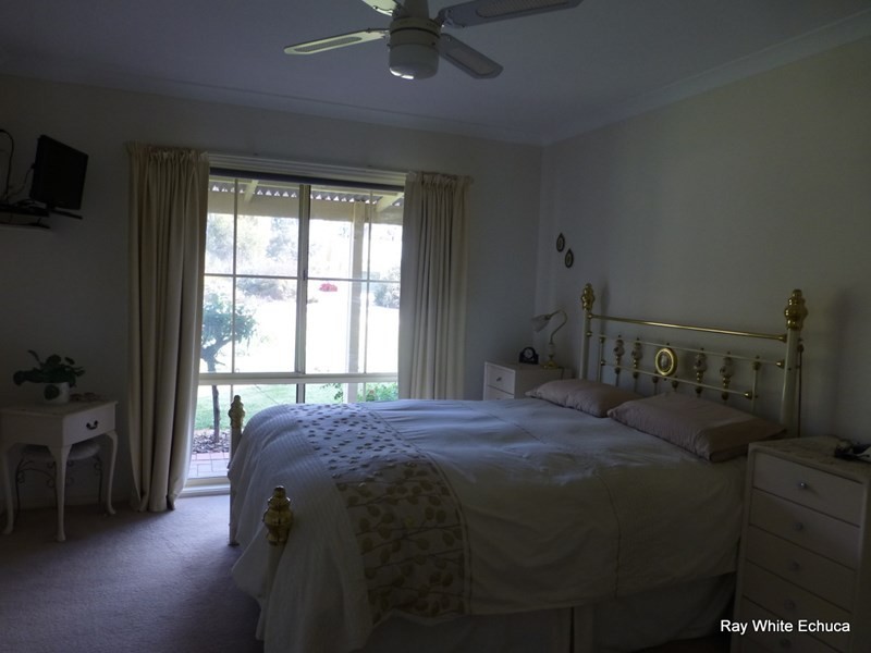 5 Holmfield Court, Moama NSW 2731