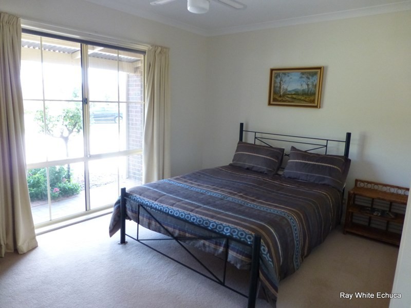 5 Holmfield Court, Moama NSW 2731