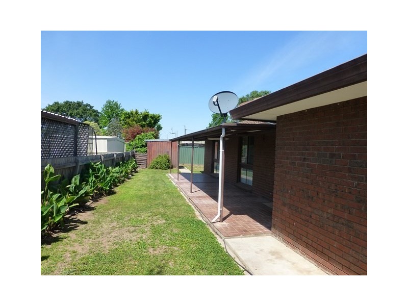 11 Vines Street, Echuca VIC 3564