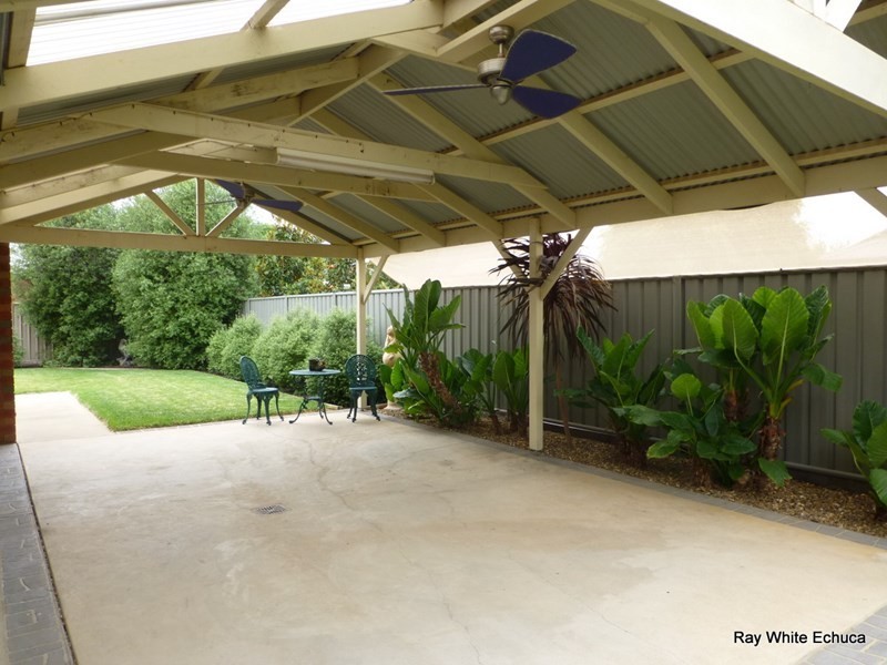 14 Brenton Avenue, Echuca VIC 3564