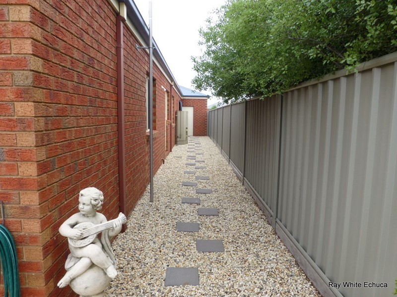 14 Brenton Avenue, Echuca VIC 3564