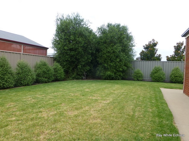 14 Brenton Avenue, Echuca VIC 3564