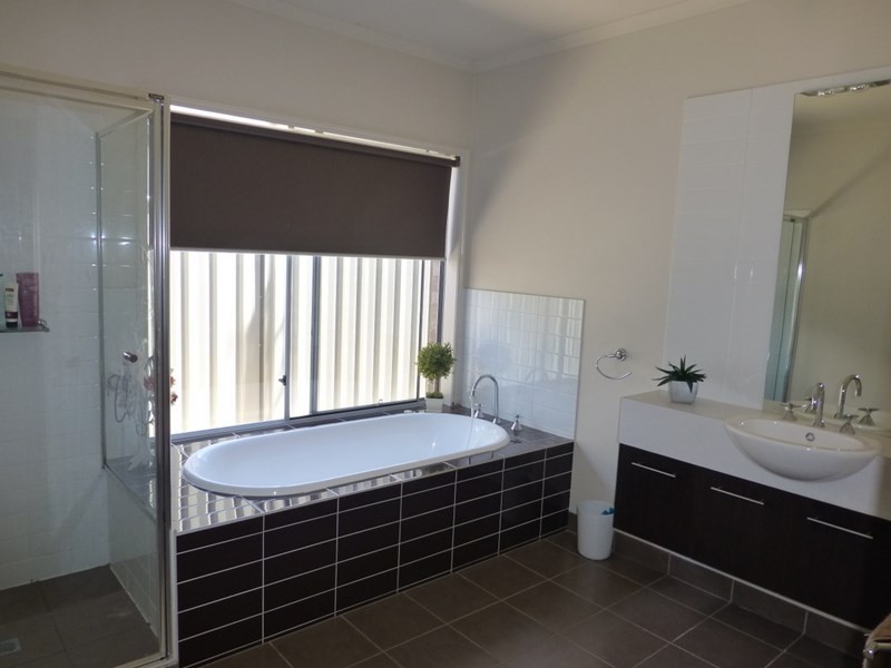 7 Westin Place, Echuca VIC 3564