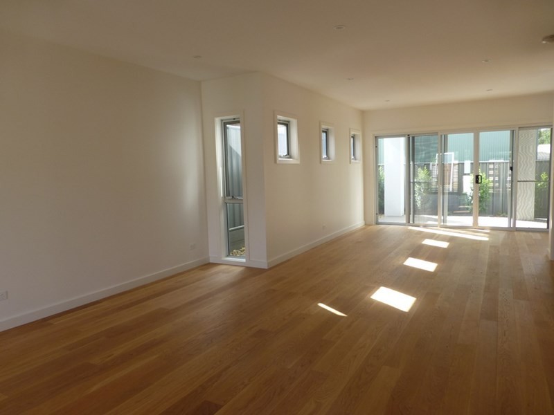 27 Porter Street, Moama NSW 2731