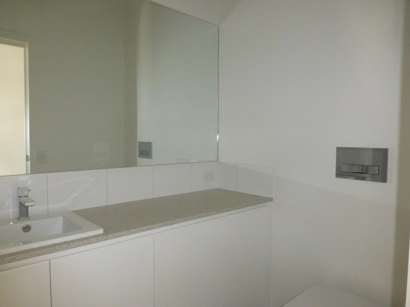 27 Porter Street, Moama NSW 2731