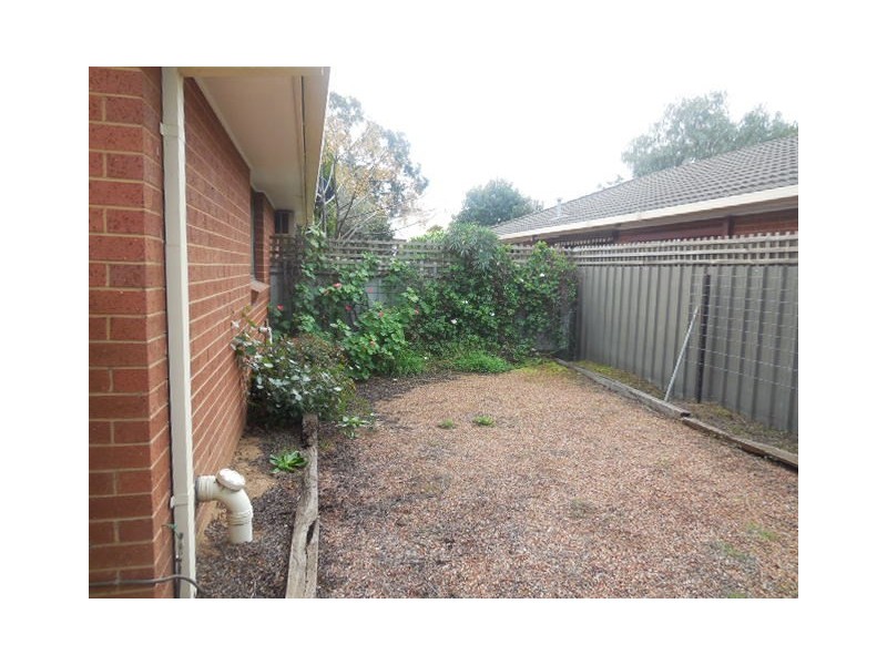 2/70 Hovell Street, Echuca VIC 3564