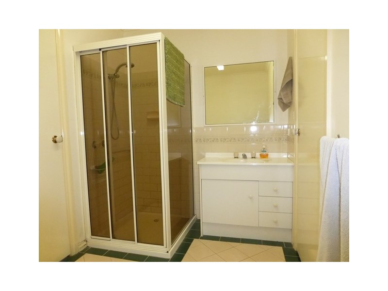 2/83 Annesley Street, Echuca VIC 3564