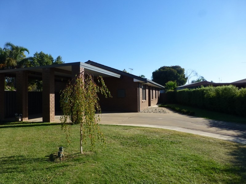 9 Pevensey Place, Moama NSW 2731