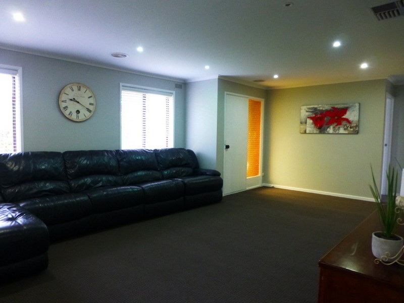 9 Pevensey Place, Moama NSW 2731