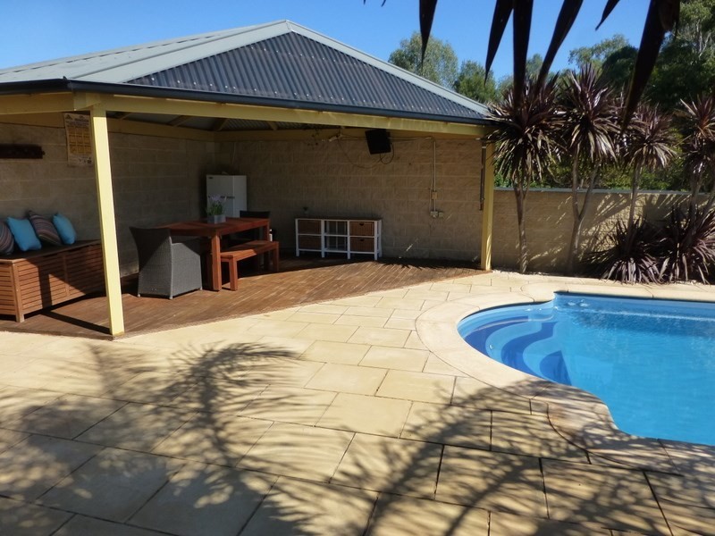 30 Village Court, Echuca VIC 3564