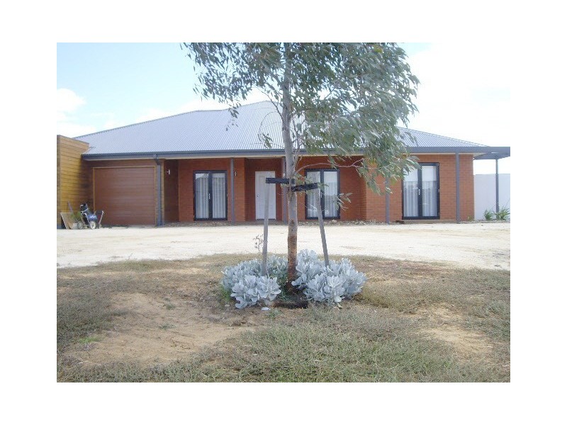 2 Burgundy Court, Moama NSW 2731