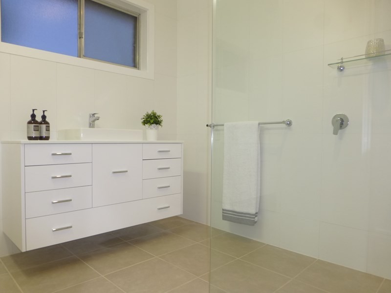 1/336 High Street, Echuca VIC 3564