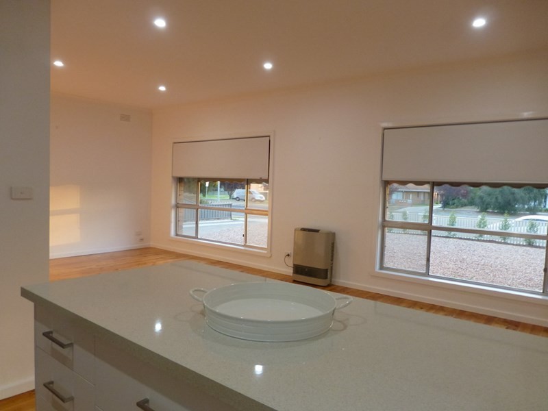 1/336 High Street, Echuca VIC 3564