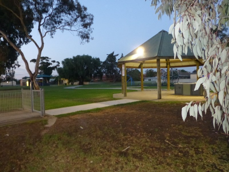 1/336 High Street, Echuca VIC 3564