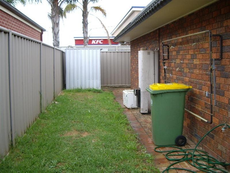 1/295 High Street, Echuca VIC 3564