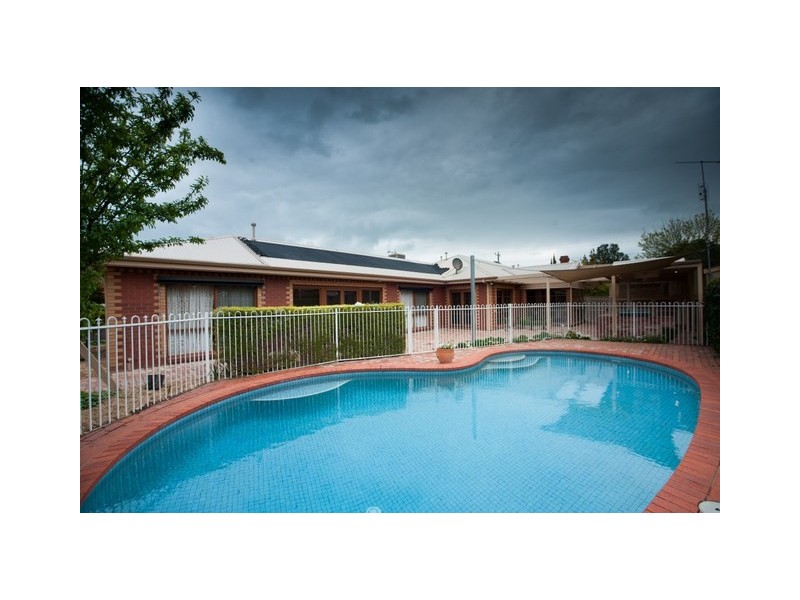 60 Hopwood Street, Echuca VIC 3564