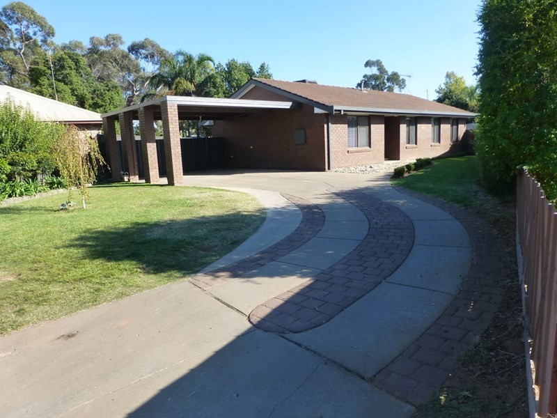 9 Pevensey Place, Moama NSW 2731