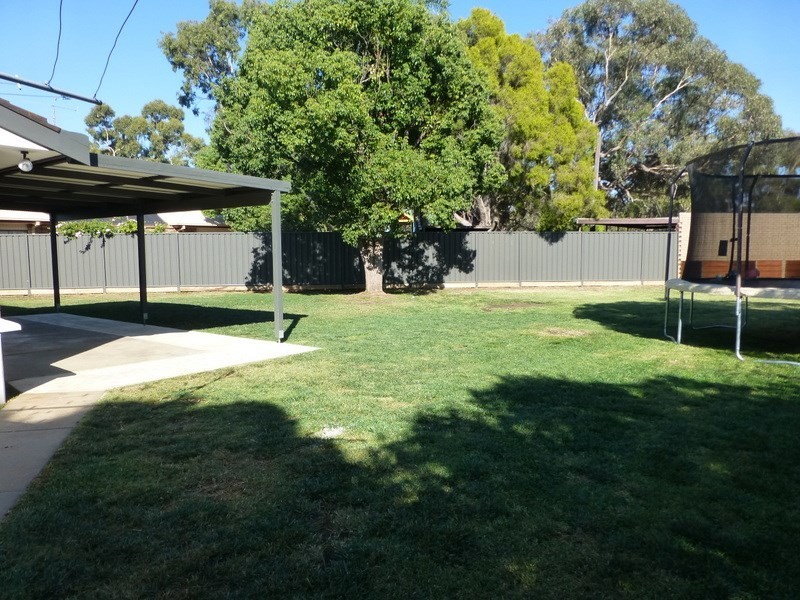9 Pevensey Place, Moama NSW 2731