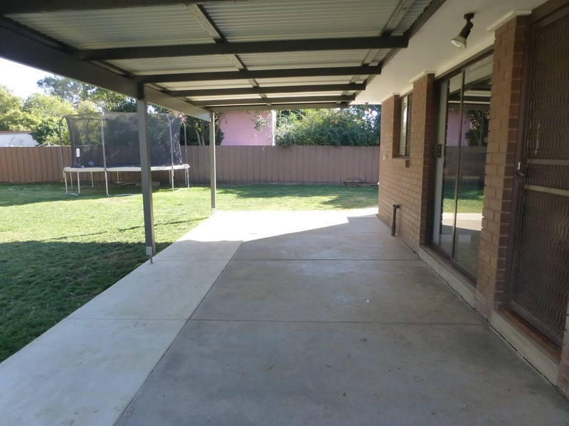 9 Pevensey Place, Moama NSW 2731