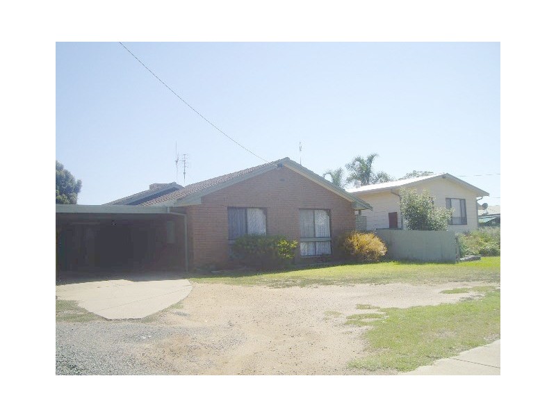 8 Moore Street, Echuca VIC 3564