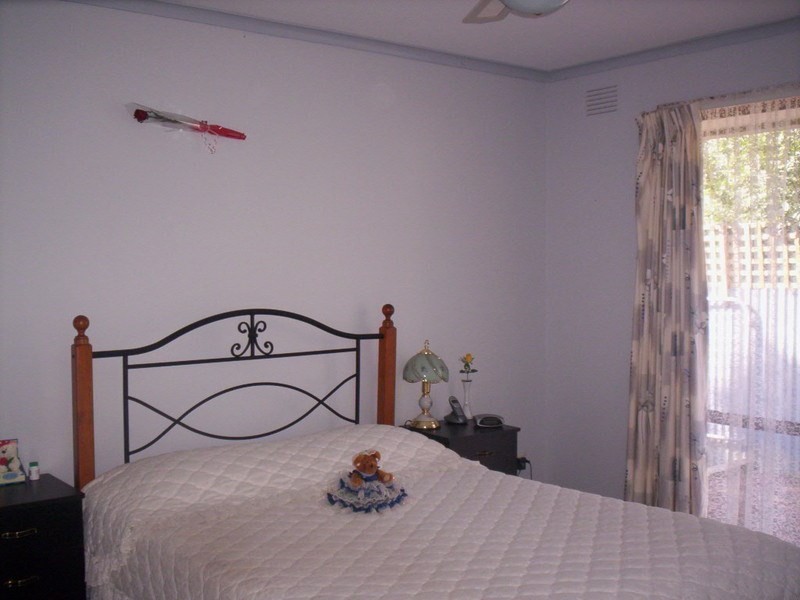 8 Moore Street, Echuca VIC 3564