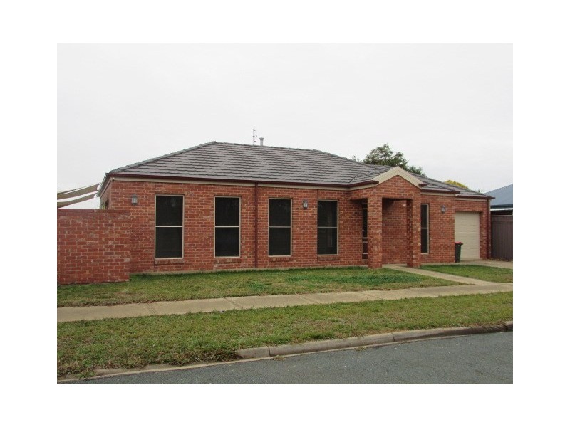 8 South Street, Echuca VIC 3564