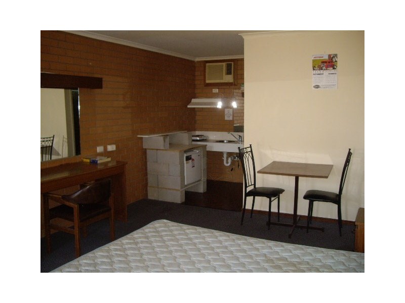 6/305 Ogilvie Avenue, Echuca VIC 3564