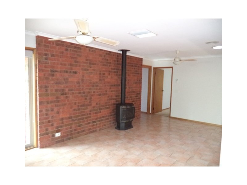 9 Francis Street, Moama NSW 2731