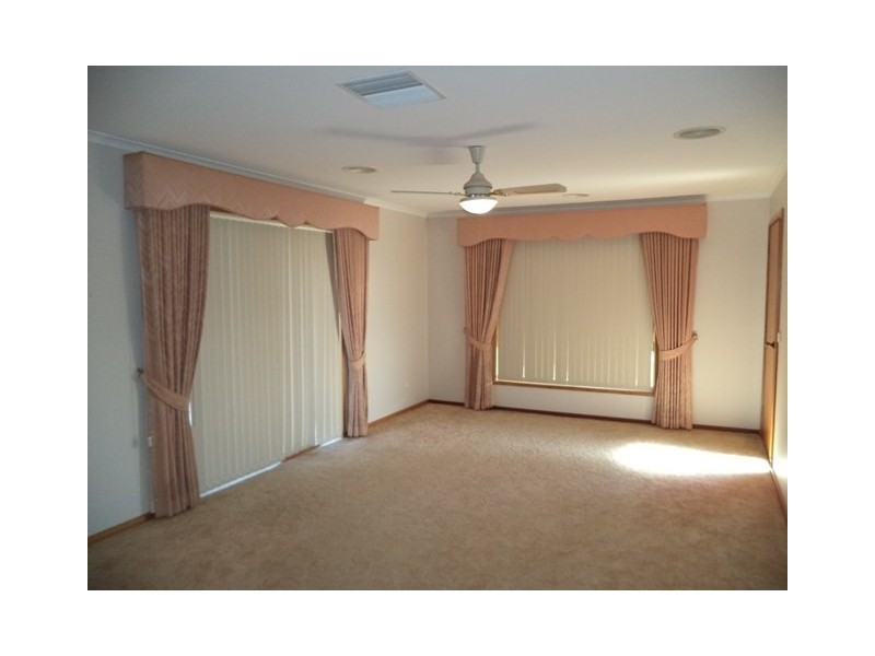 9 Francis Street, Moama NSW 2731