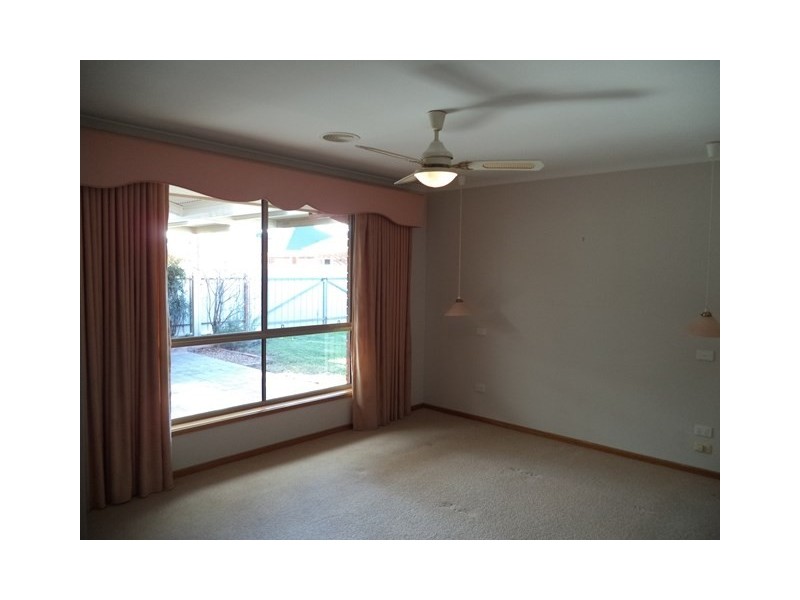 9 Francis Street, Moama NSW 2731