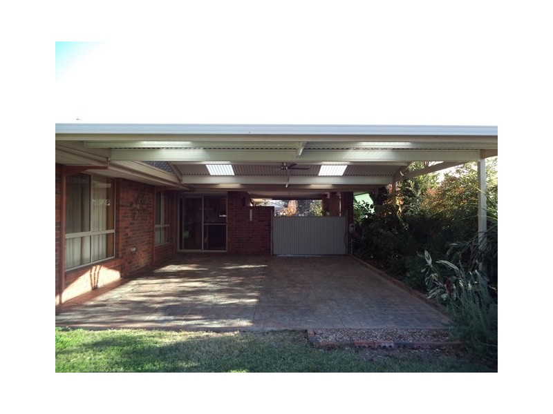 9 Francis Street, Moama NSW 2731