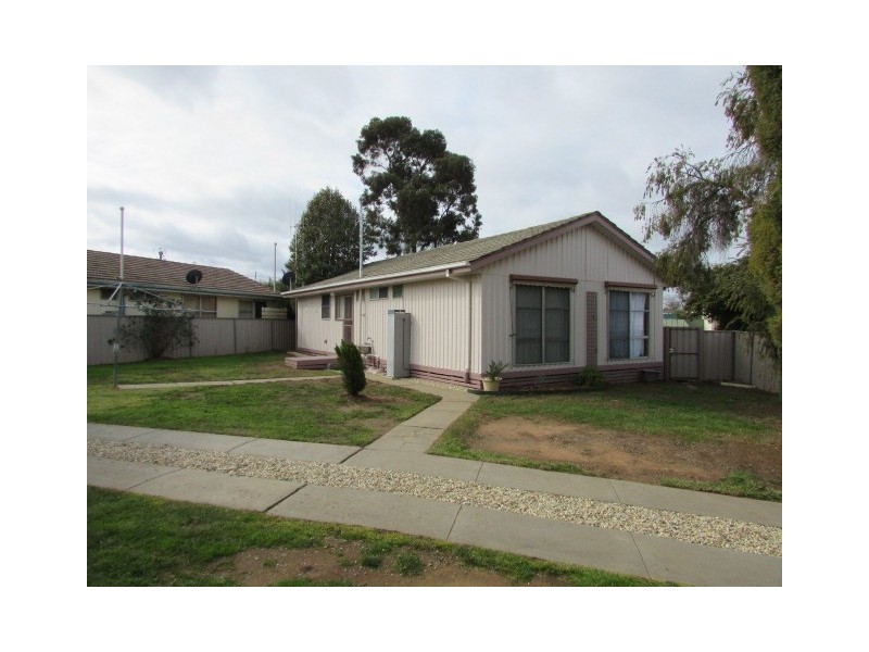33 Dobinson Street, Echuca VIC 3564