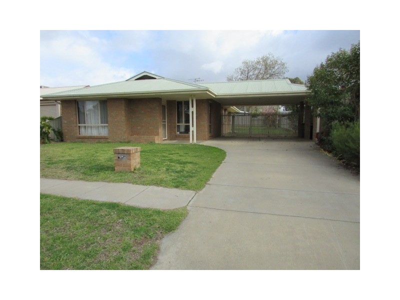 34 Jacana Avenue, Moama NSW 2731