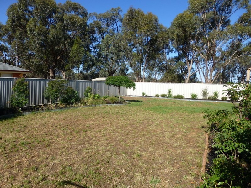 5 Stirling Court, Moama NSW 2731