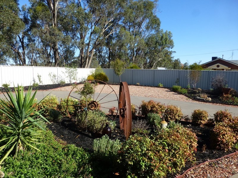 5 Stirling Court, Moama NSW 2731
