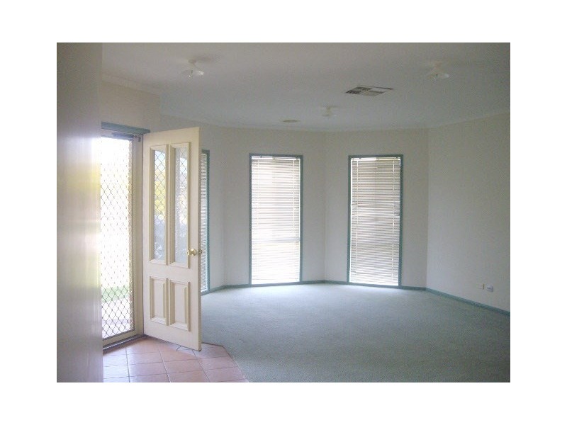 11 Sunrise Avenue, Moama NSW 2731