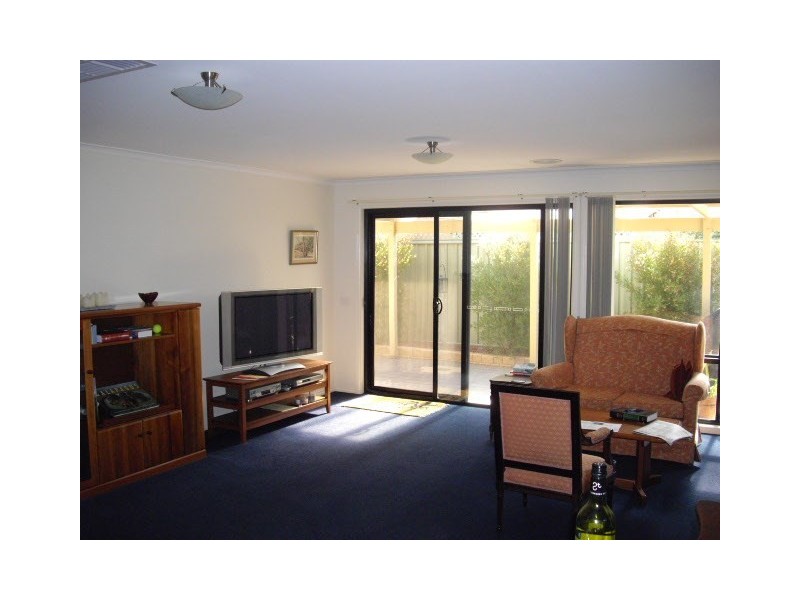 27 Woodlands Circuit, Echuca VIC 3564