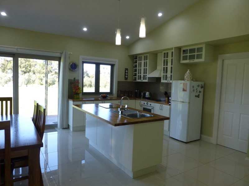 10 Manzanillo Avenue, Moama NSW 2731