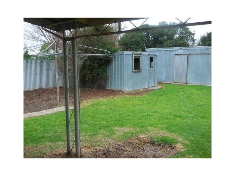 27 Francis Street, Moama NSW 2731