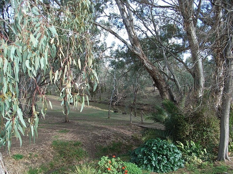44 Rutley Crescent, Echuca VIC 3564