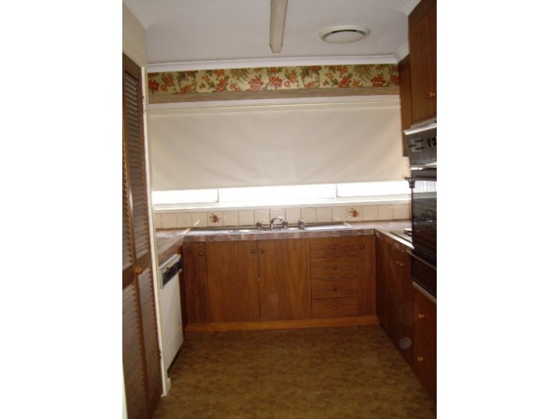 12 Lawson Drive, Moama NSW 2731