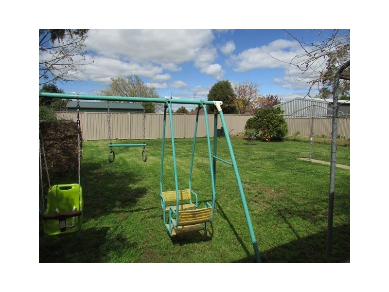 25 Popplewell Street, Moama NSW 2731