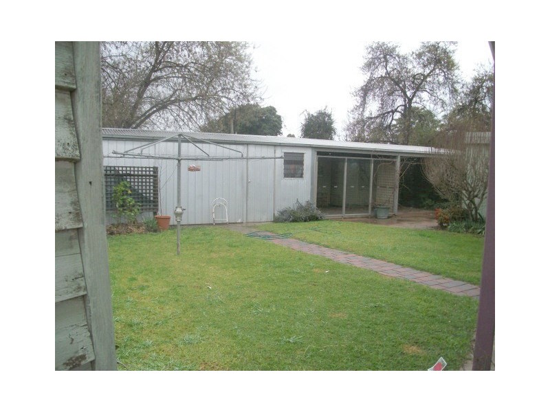 6 Premier Street, Echuca VIC 3564
